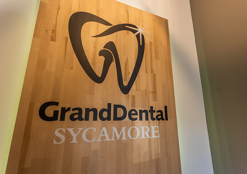 Outside view of Sycamore dental office